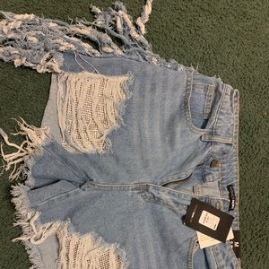 Fashion nova fringe shorts